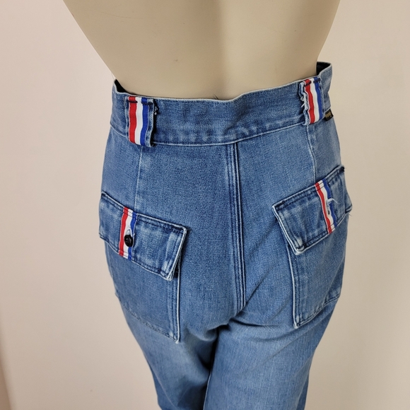 Vintage 1970s wrangler jeans, wide leg/flare. Red, white and blue striped trim - Picture 3 of 16